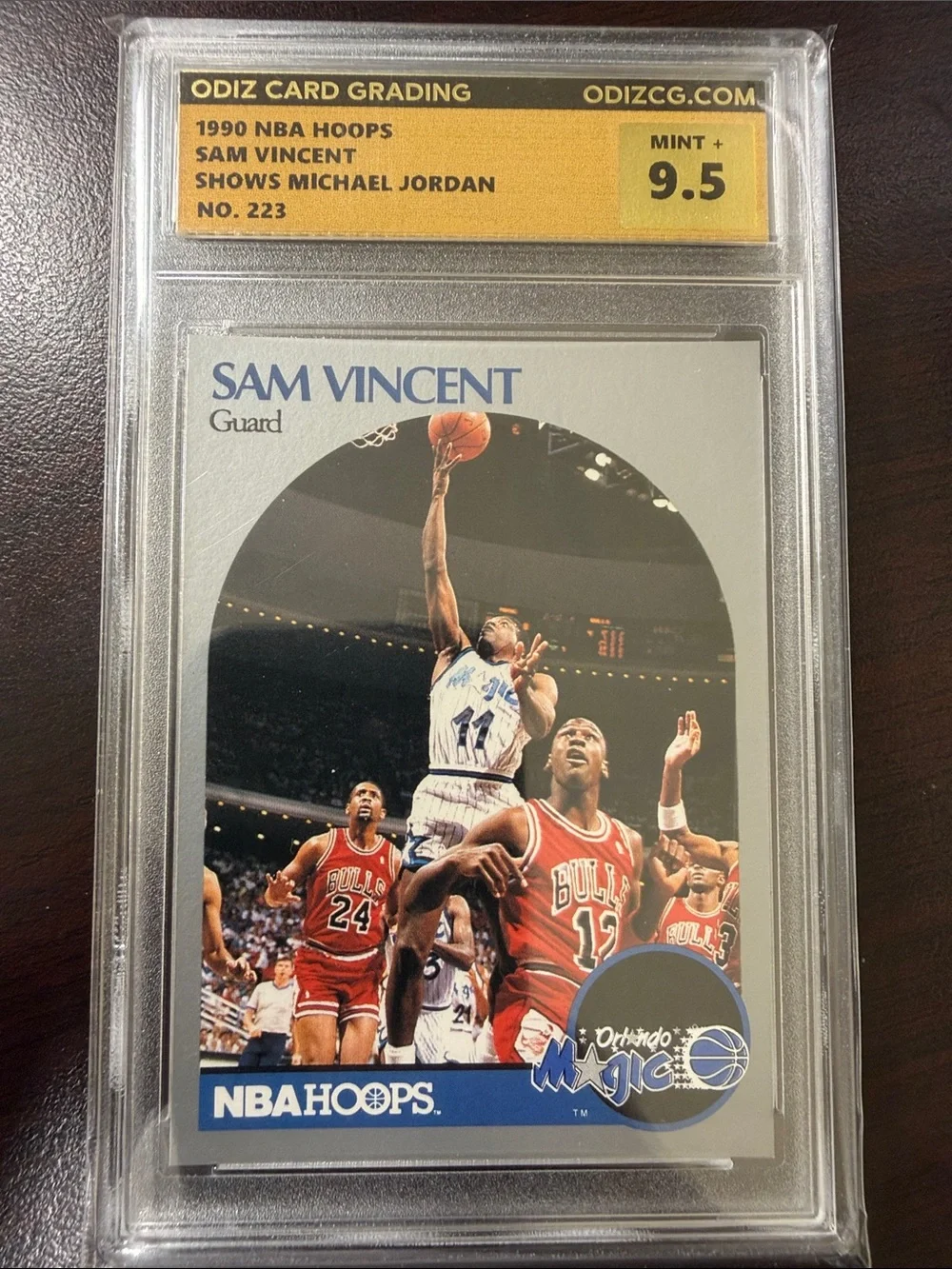 1990 NBA Hoops Sam Vincent featuring Jordan Graded 9.5